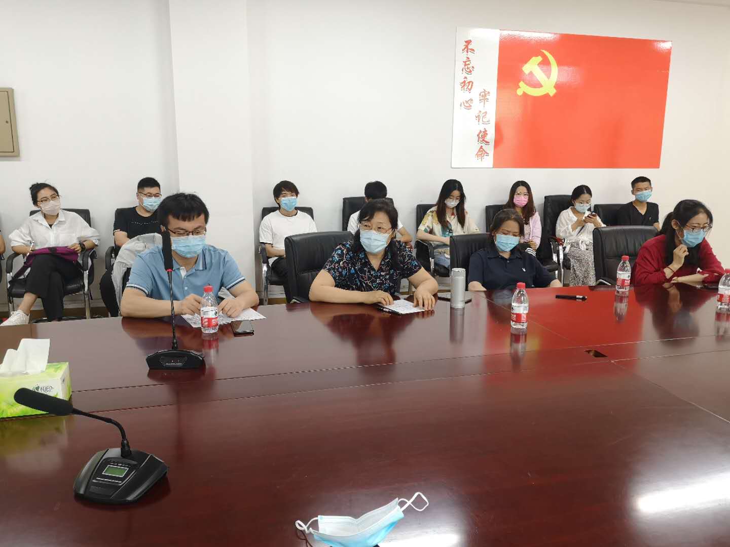 d6e588155f014fb8be055706fffe24db.jpg d6e588155f014fb8be055706fffe24db.jpg