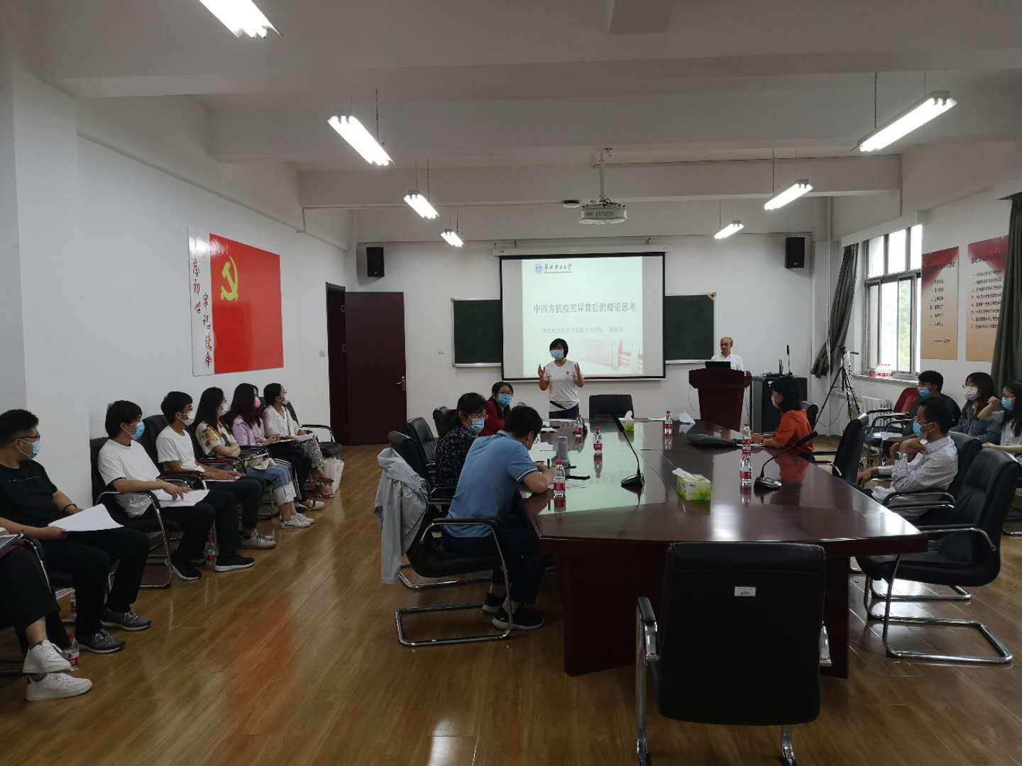 717a71c543bb4518a9b53088d288fe11.jpg 717a71c543bb4518a9b53088d288fe11.jpg