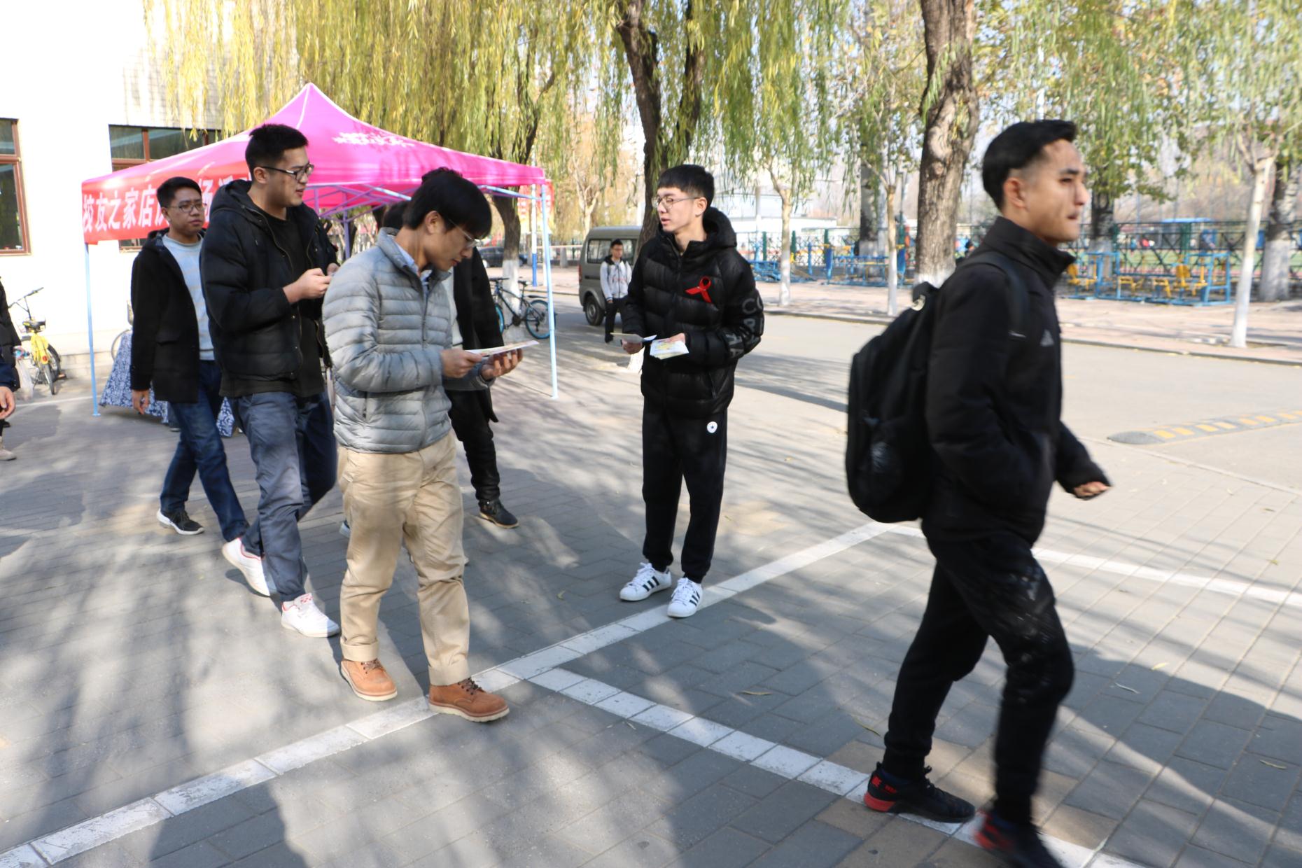 da0d97a3c6a64379b3274096c369ff83.jpg da0d97a3c6a64379b3274096c369ff83.jpg